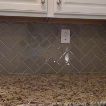 Kitchen back splashes
