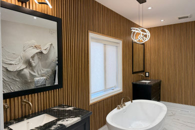 Bathroom - modern bathroom idea in Toronto