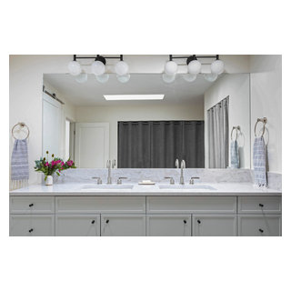 Bellevue Townhouse Kitchen - Transitional - Bathroom - Seattle - by ...