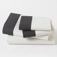 Modern Sheet And Pillowcase Sets by DwellStudio