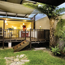 SMALL HOUSE
