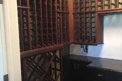 Example of a wine cellar design in Grand Rapids