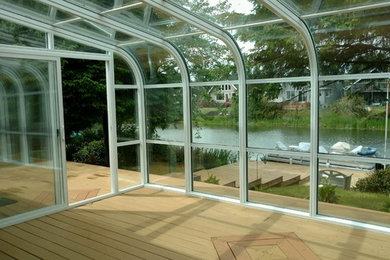 Inspiration for a mid-sized timeless sunroom remodel in Seattle