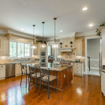 White Cream Elegant Kitchen Cabinets