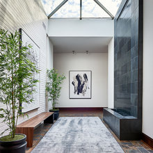 Indoor water feature