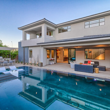 Raised Rim Flow Plunge Pool