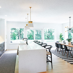 2021 National/Regional CotY Award Winner, Entire House $250,000 to $500,000 - Kitchen Countertops