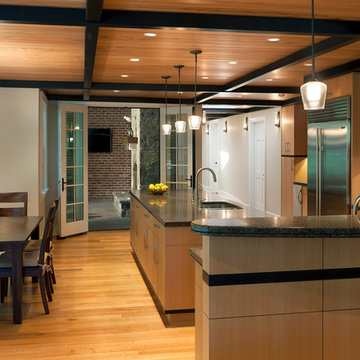 17_Bradley Boulevard Residence