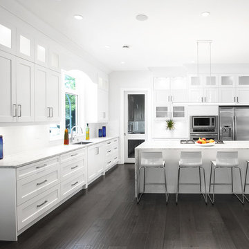 Elegant and Bright (Surrey, BC)