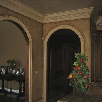 Hand painted kitchen walls and glazed woodwork
