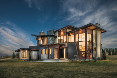Transitional exterior home idea in Calgary