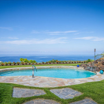 Hawaiian Home with Ocean Views