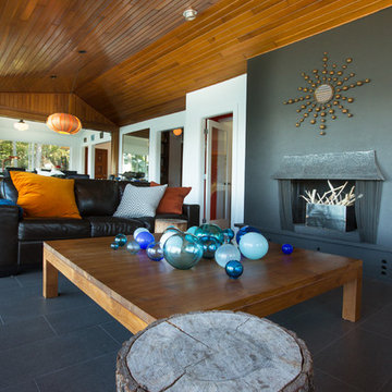Houzz Tour: Designers Get Creative With Their Island Getaway