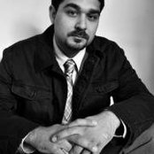 Zeeshan Dawood's photo