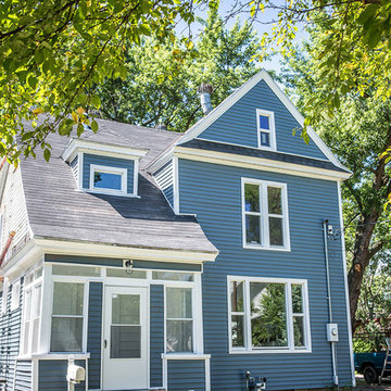 Custom Modern Farmhouse