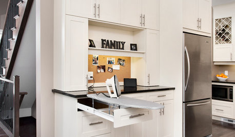 意外に困るアイロン台の収納。「使いやすく片づけやすい」理想のスタイルは?