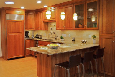 This is an example of a traditional kitchen in Portland.