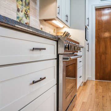 Custom Pull-Out Pantry Drawers for Smart Kitchen Storage