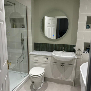 Spacious Ensuite, Cambridge