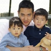 Thomas Kim's photo