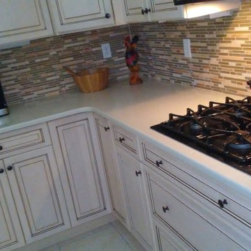 Kitchen Countertop + Backsplash / Outdoor Kitchen