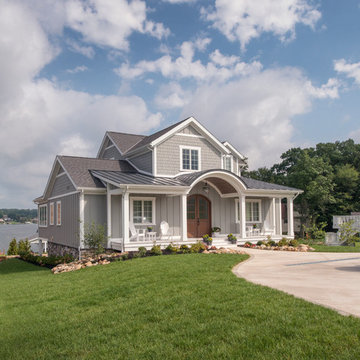 Lakeside Serenity