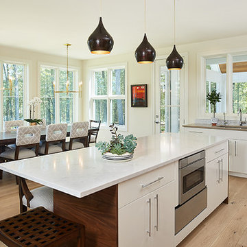 The Holloway - Contemporary Farmhouse