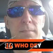 Del Boone's photo