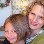 Julie Hanley's photo