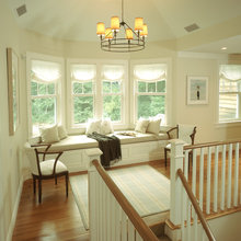 top stairs bench