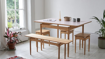 King and Webbon Hideout Dining Set