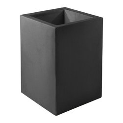 Cubo Alto Planter - Products