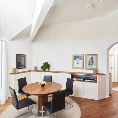 Esszimmer mit dunklem Holzboden Ideen, Design & Bilder | Houzz