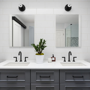 Gray + White En Suite