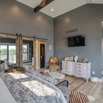 Cavanaugh Lake Residence