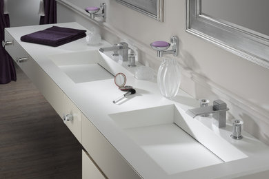 Example of a classic bathroom design in Miami