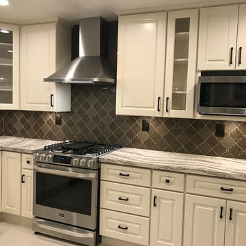 Contemporary Chic - Walnut