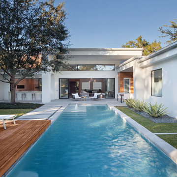 Contemporary Pool