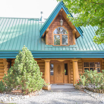 Full Scribe Log Home Exteriors.