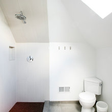 Carl’s Bathroom