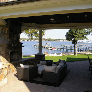 Before & After: Custom Outdoor Living Area