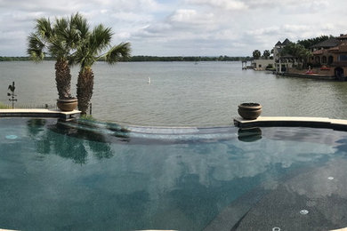 Glass Wall Pool