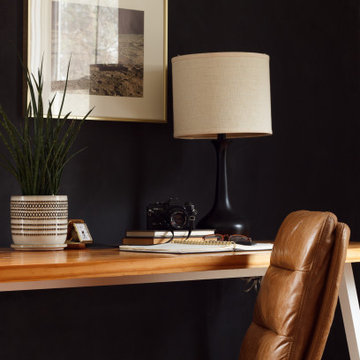 Home Staging Desk