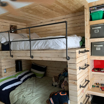 Built in bunk beds
