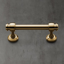 Cabinet Pulls/ Knobs