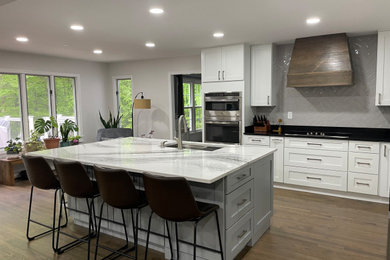 Inspiration for a contemporary kitchen remodel in DC Metro