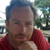 Foto von Scott McDowall