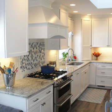 White & Blue Dream Kitchen