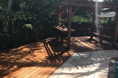 Tropical backyard deck in Miami.