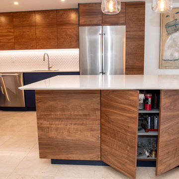 Contemporary Kitchen Remodel Done in a Two Tone Color
